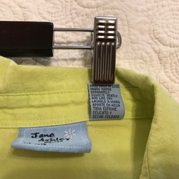 Jane Ashley lime green collared shirt embellished with boat drinks (2X) - Picture 5 of 10